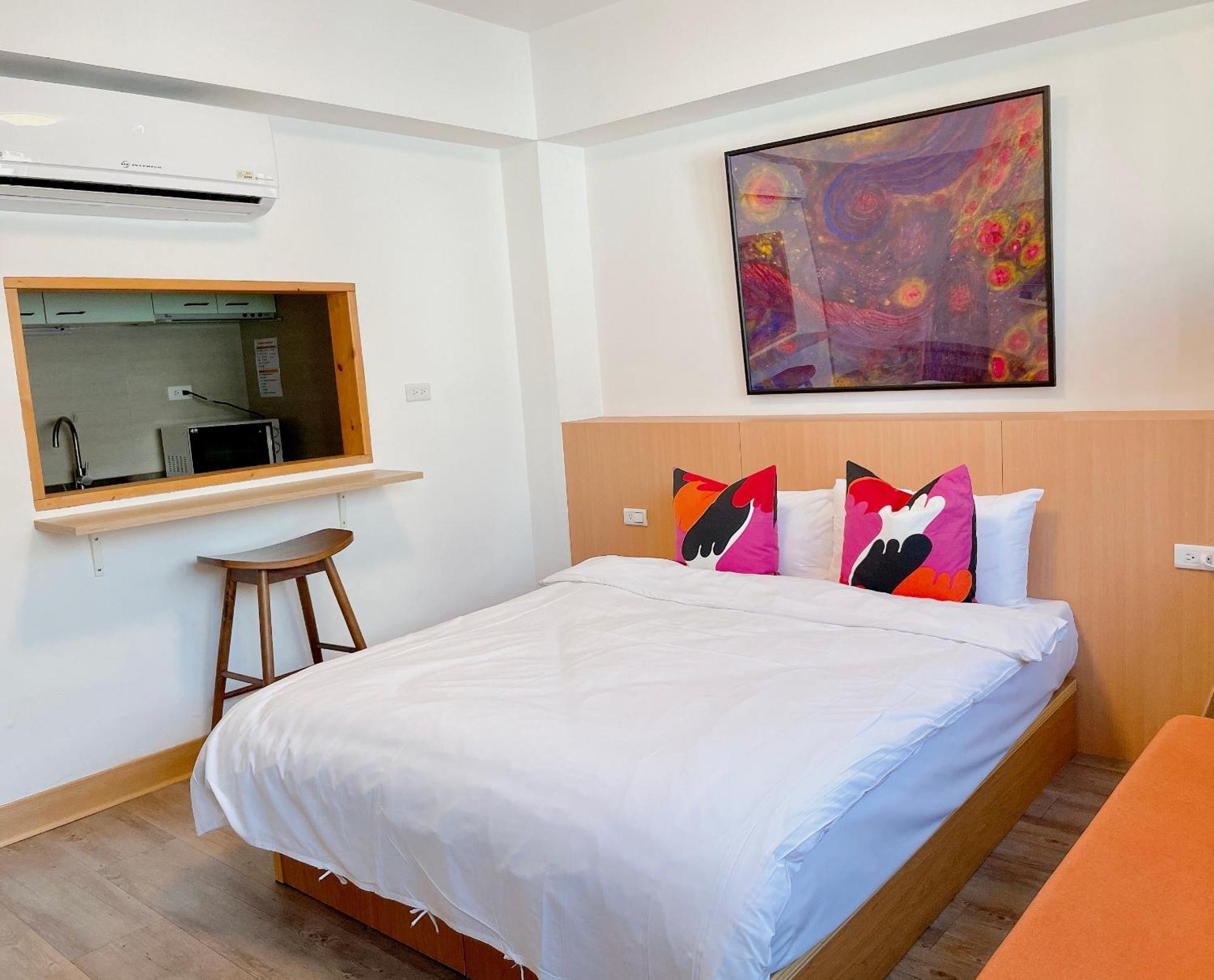 Hotel Huru House Тайчжун Екстер'єр фото