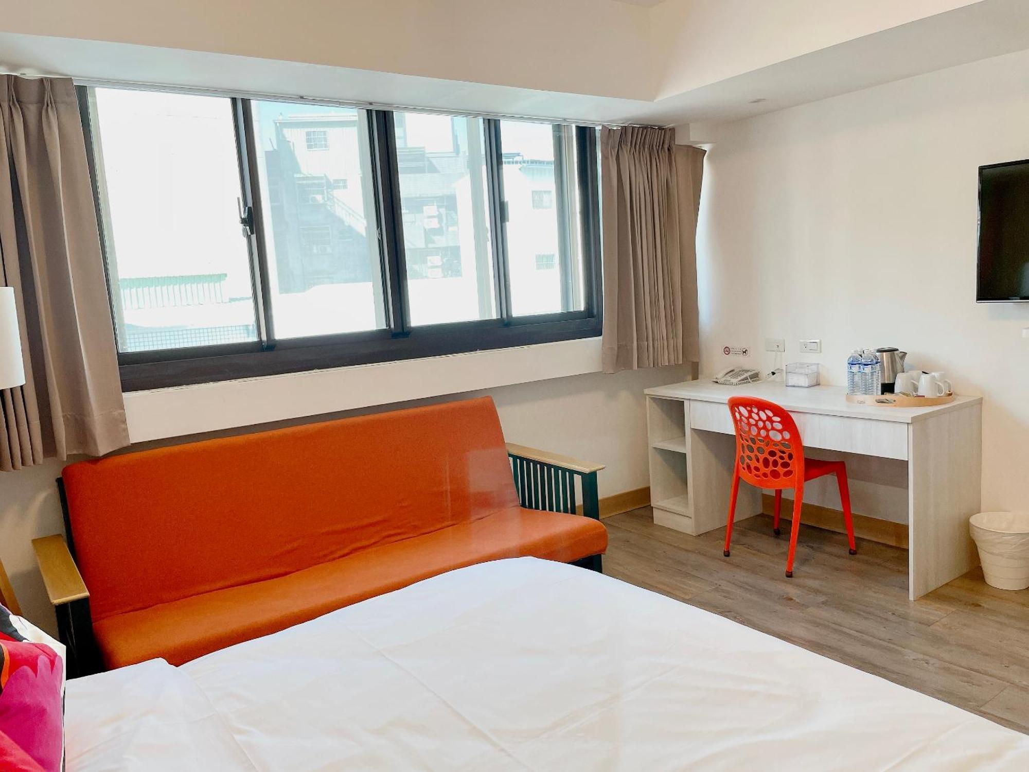 Hotel Huru House Тайчжун Екстер'єр фото