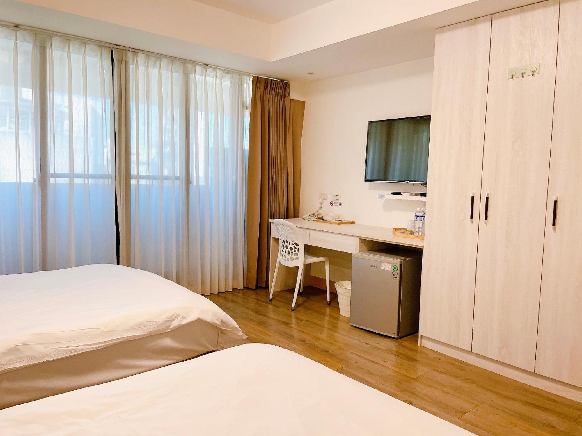 Hotel Huru House Тайчжун Екстер'єр фото
