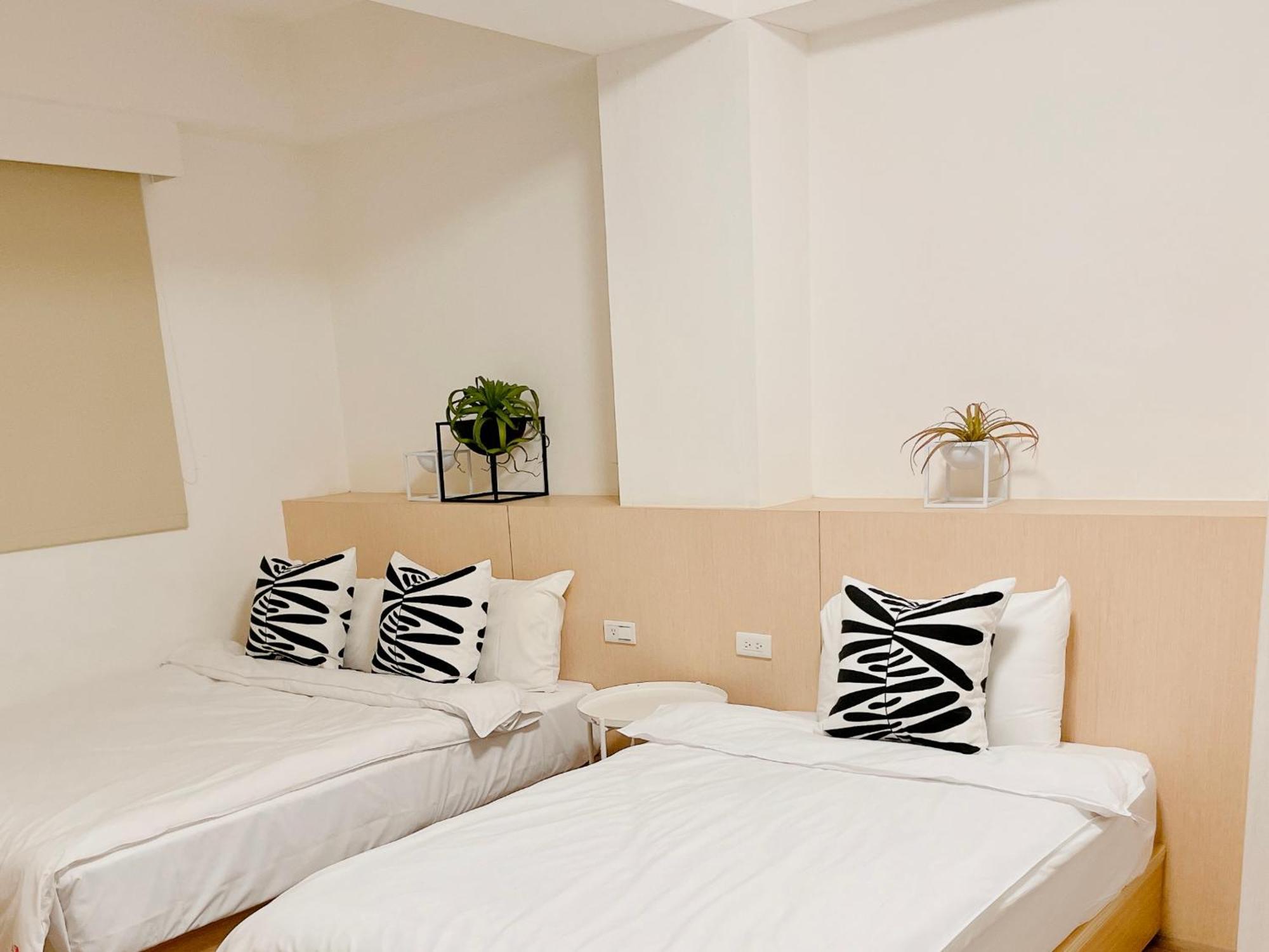 Hotel Huru House Тайчжун Екстер'єр фото
